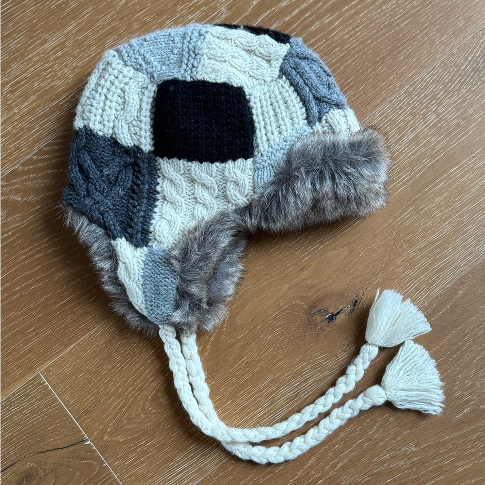 American Eagle Trapper Patchwork Design With Faux… - image 1